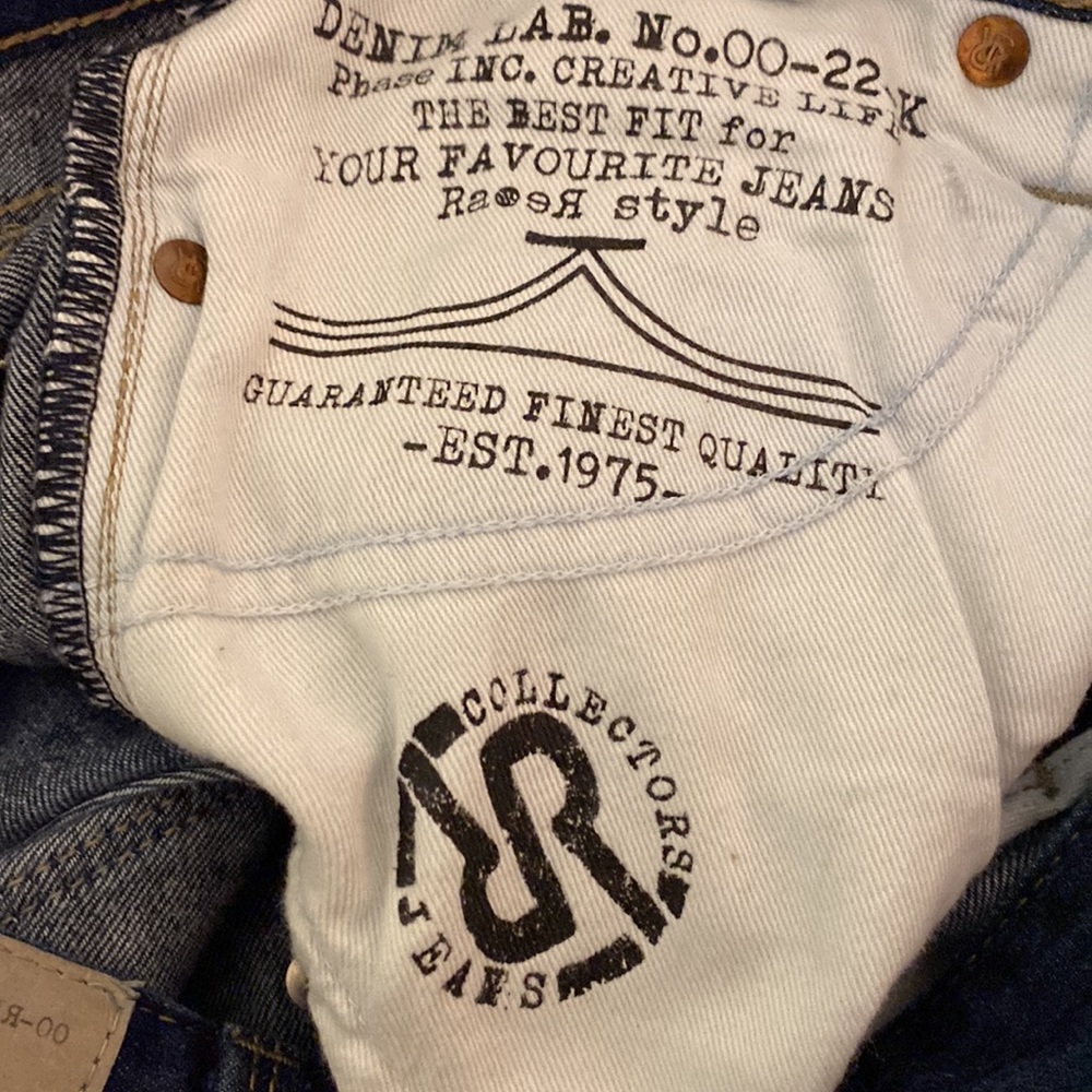 RA-RE Collectors Jeans Rag Recycle Rag Restyle Button Fly Slim Jeans Size 30 - Picture 13 of 14